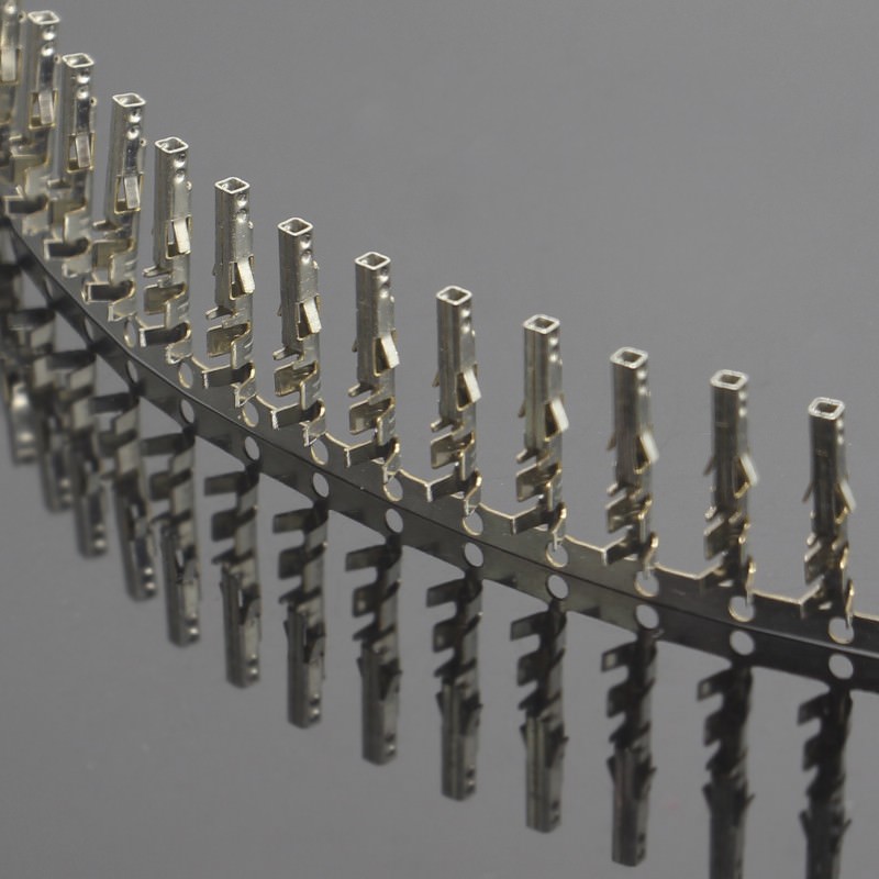 ATX_PCI_EPS_Connector_Pins_%28Female%29_