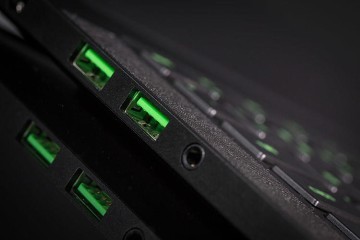 USB 3.1 Type A 9 Pin Female Connector AF for PCB Mount Green